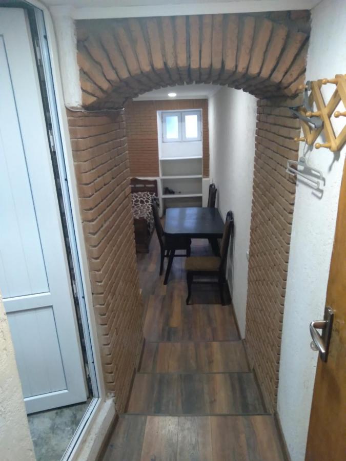 Sani Apartment Тбилиси Екстериор снимка