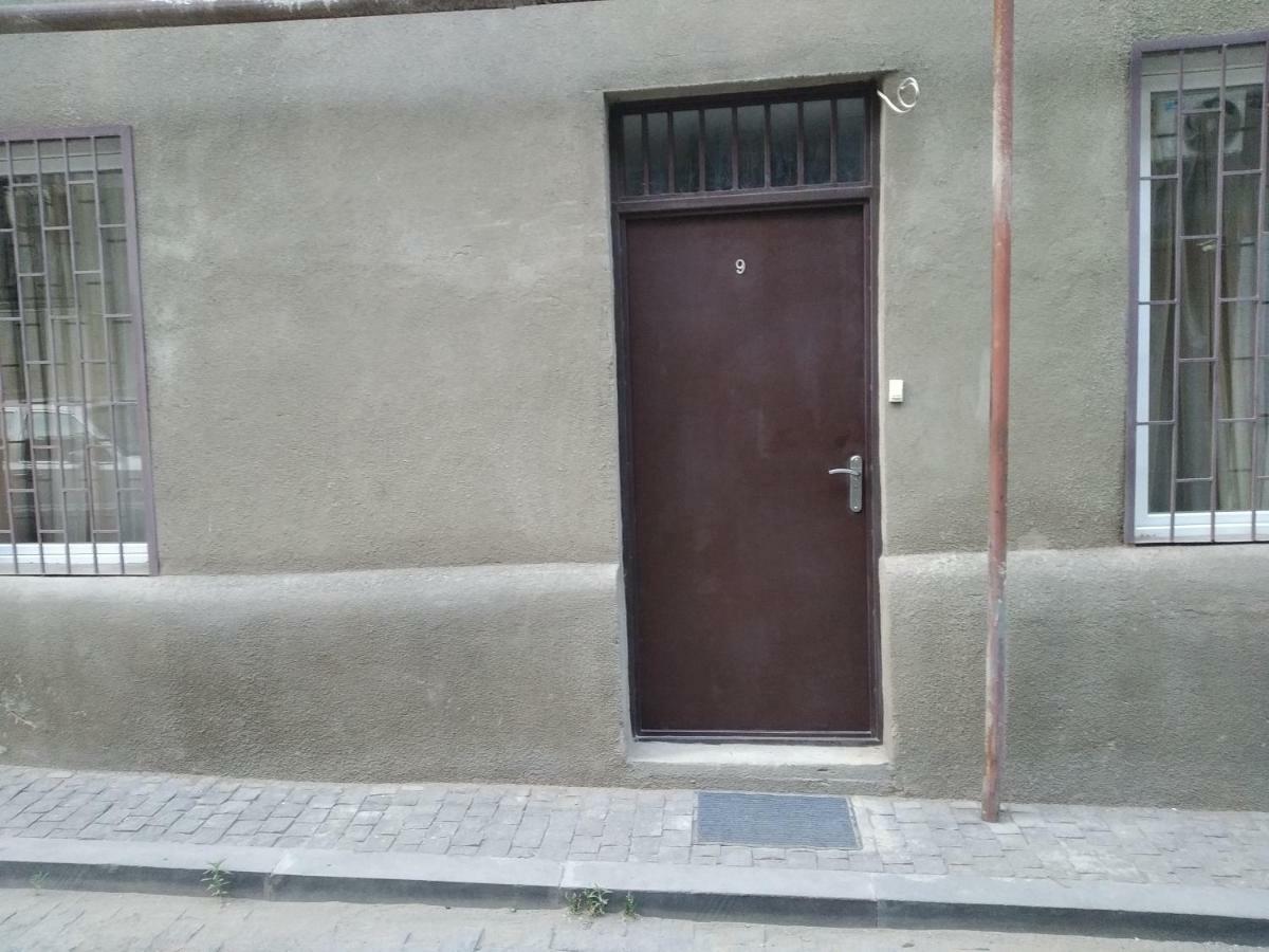 Sani Apartment Тбилиси Екстериор снимка